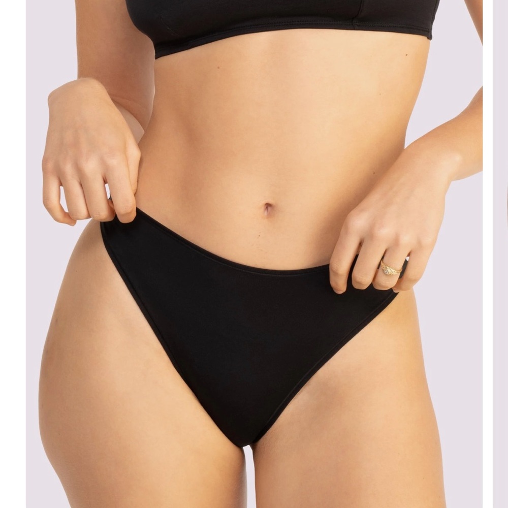 Parade Women's Cheeky Panties - Eightball (Black)